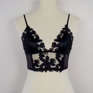 nwt VS embroidered floral bralette crop top bra